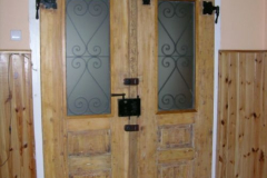 Zabytkowe drzwi na probostwie - 01.10.2011