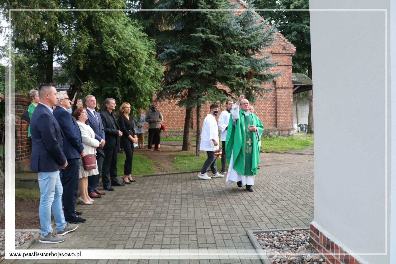 Poświęcenie odnowionej elewacji kościoła pw.  św. Bartłomieja – 05.09.2020r.